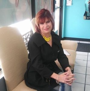 Meet your Posher, Rita